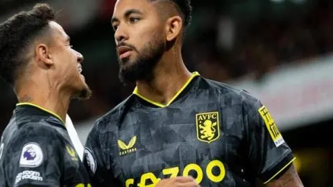 许永凯金羽佳分头征战印度羽球大师赛